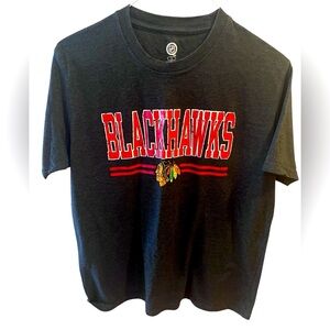 NHL Black Distressed Chicago Blackhawks T-Shirt with Blackhawk Indian. Size=L.